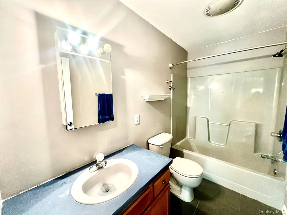 3222 New Prospect Road Pine Bush, NY 12566