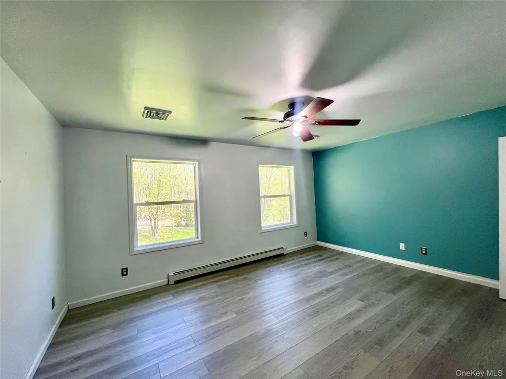3222 New Prospect Road Pine Bush, NY 12566