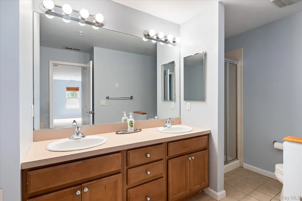 414 Highridge Court Peekskill, NY 10566