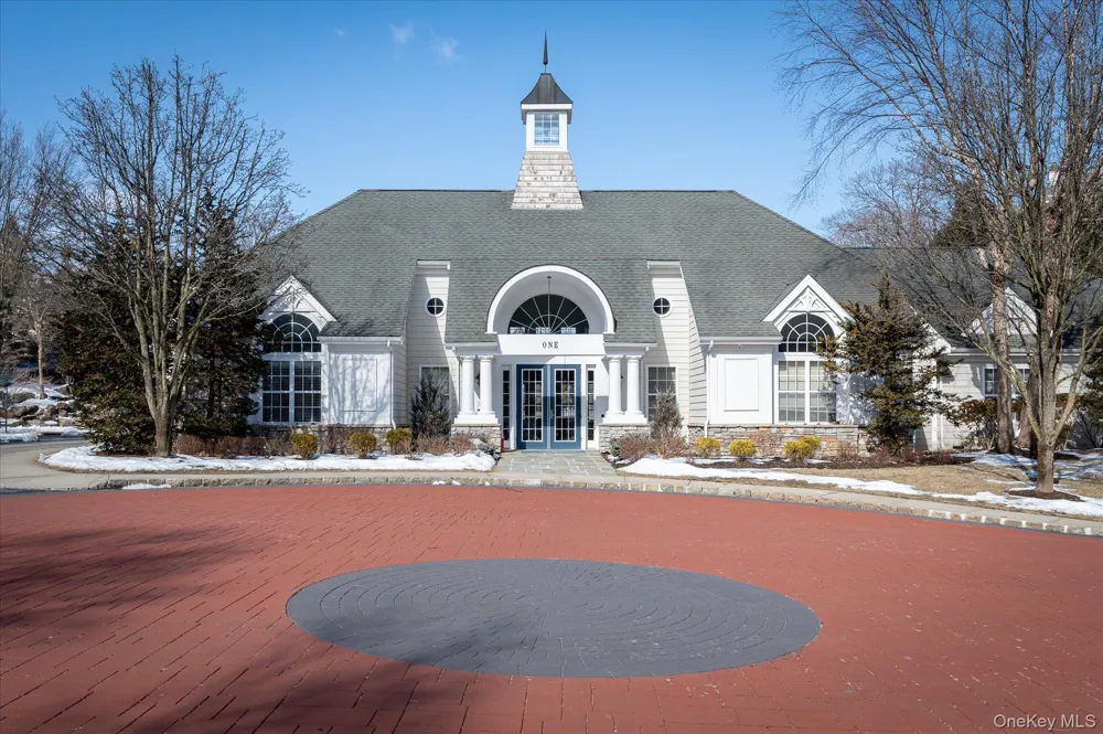 414 Highridge Court Peekskill, NY 10566