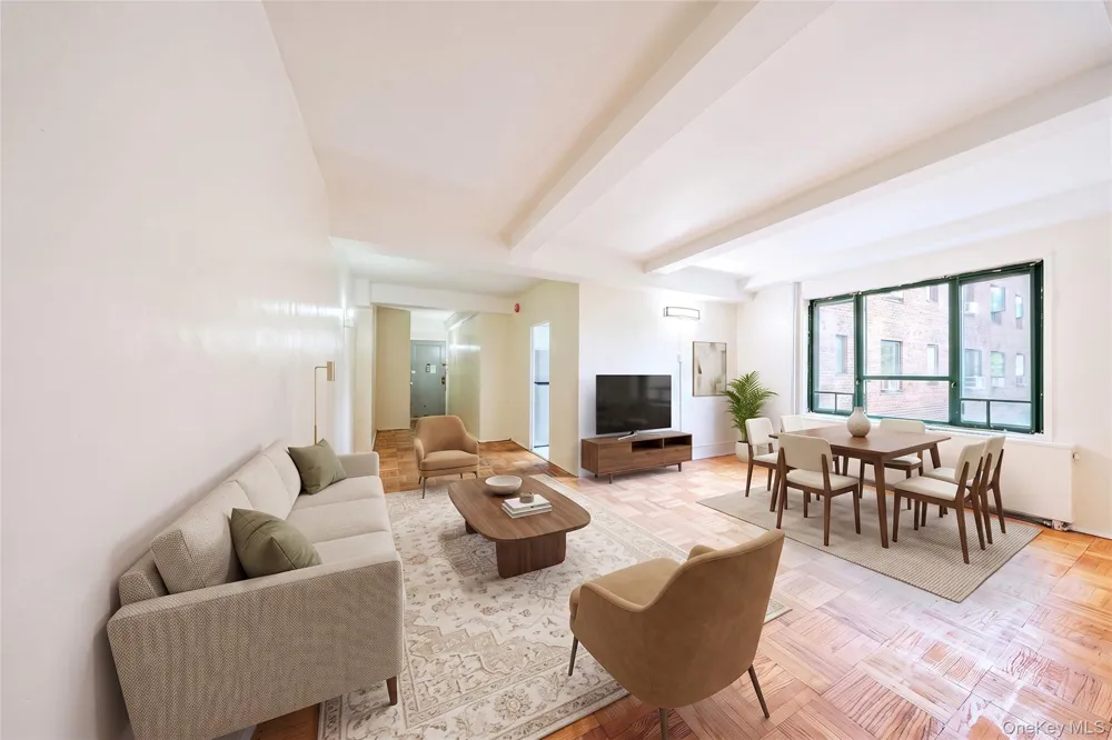 1562 Unionport Road #3F Bronx, NY 10462