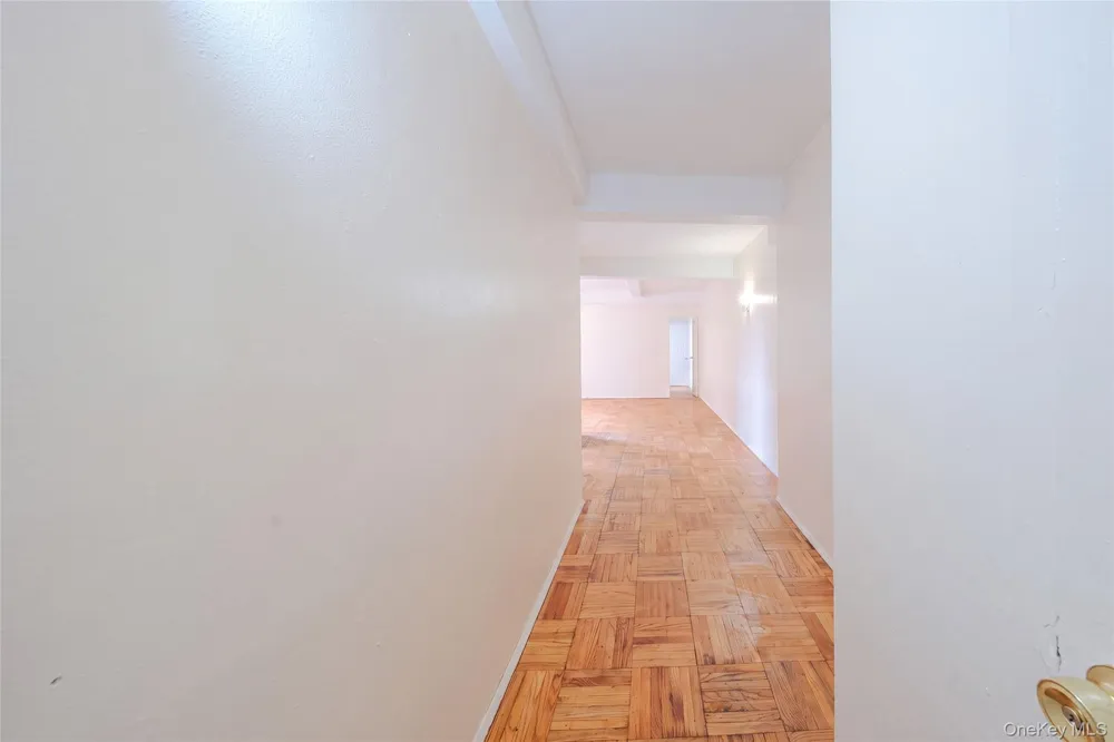1562 Unionport Road #3F Bronx, NY 10462