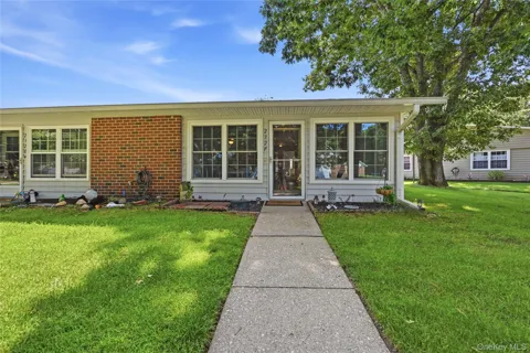 232 Blackpool Court #F