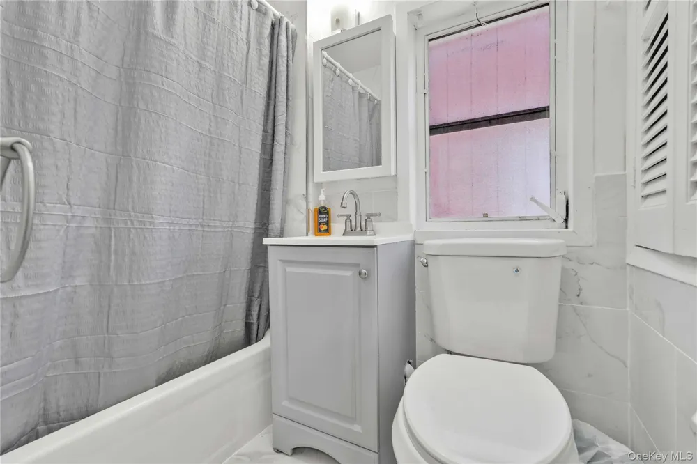 10762 106th Street Ozone Park, NY 11417