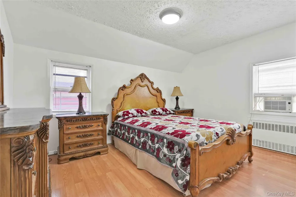 10762 106th Street Ozone Park, NY 11417
