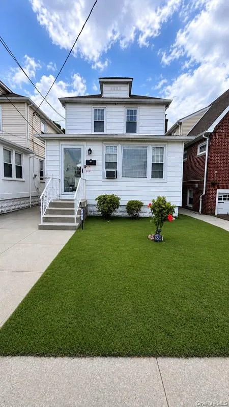 721 Edison Avenue Bronx, NY 10465