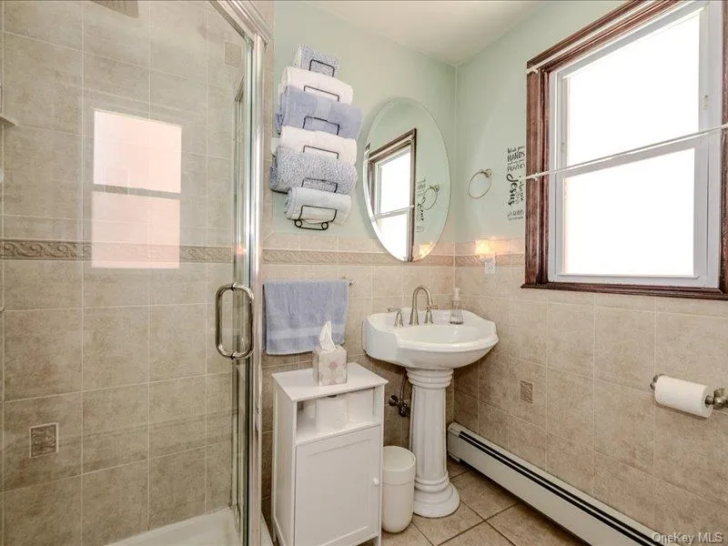 721 Edison Avenue Bronx, NY 10465