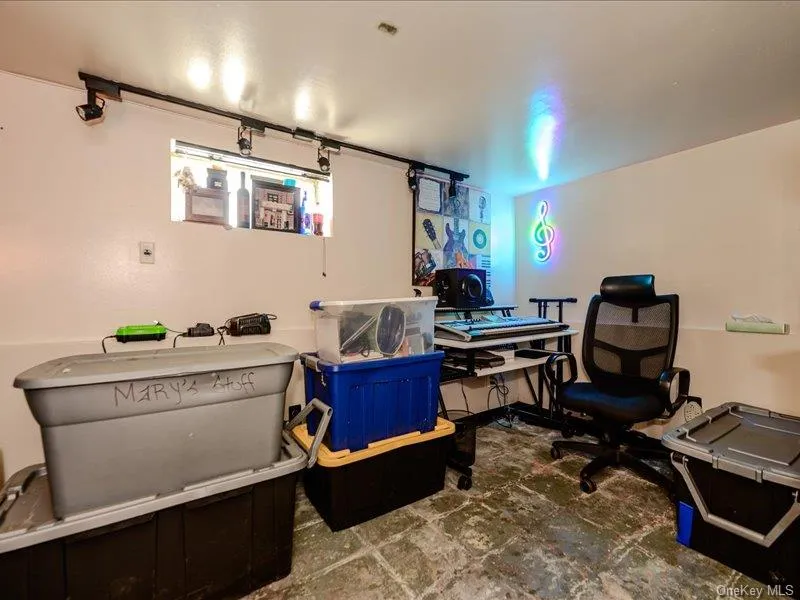721 Edison Avenue Bronx, NY 10465