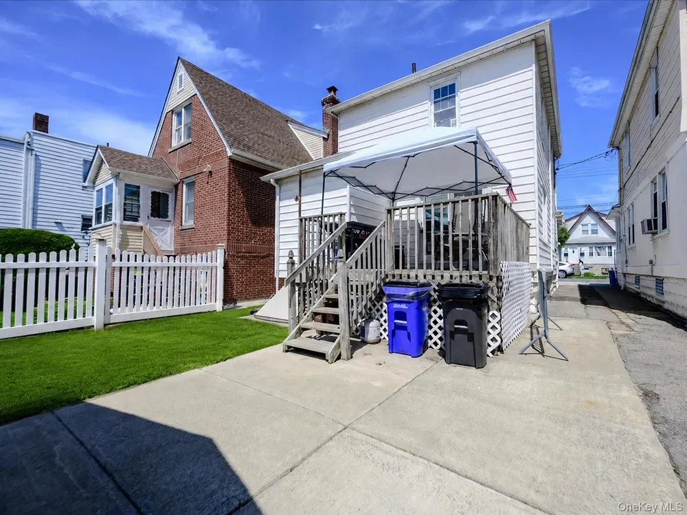721 Edison Avenue Bronx, NY 10465