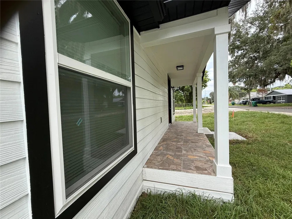 225 E WARREN AVENUE Longwood, FL 32750