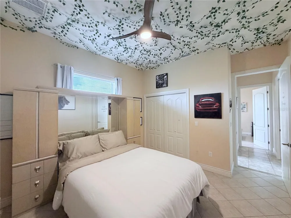 324 SANTURCE AVENUE North Port, FL 34287