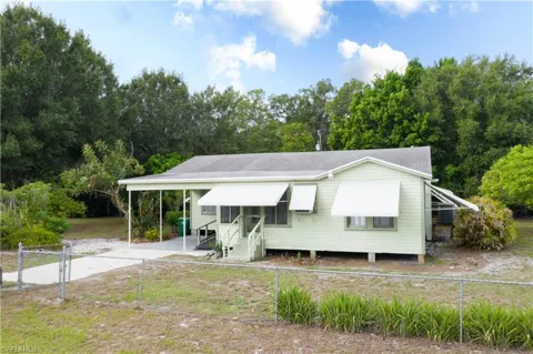 507 Jefferson Avenue W