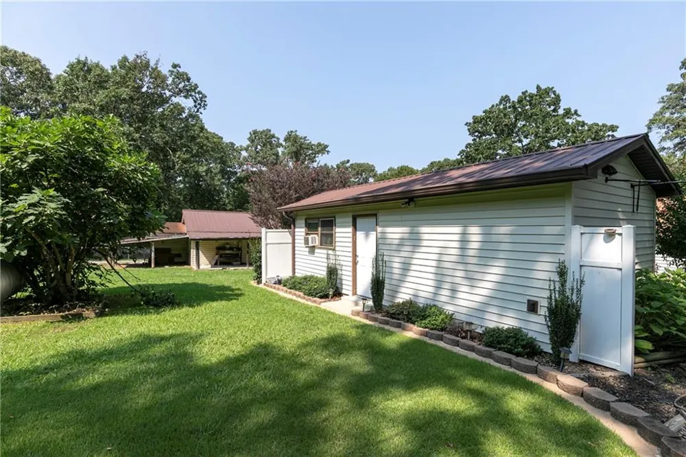 3186 Highway 411 NE White, GA 30184