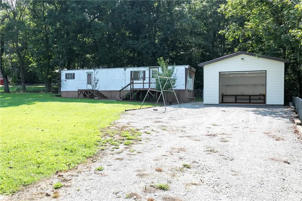 3186 Highway 411 NE White, GA 30184