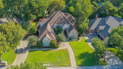 4212 Riverhollow Drive