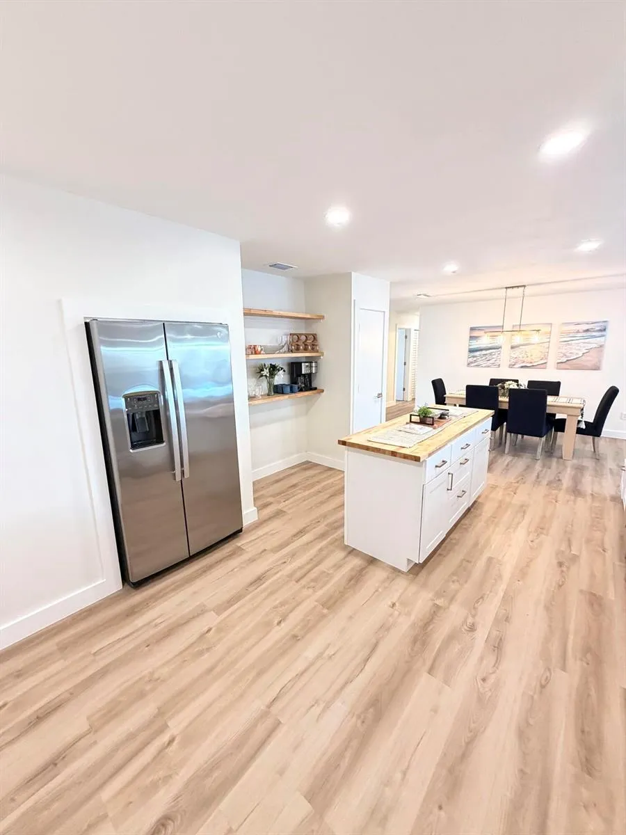 948 CANAL CIRCLE Sebastian, FL 32958
