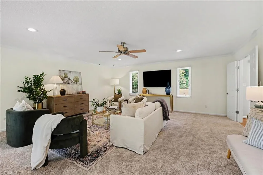 816 Crystal Bay Drive Denton, NC 27239