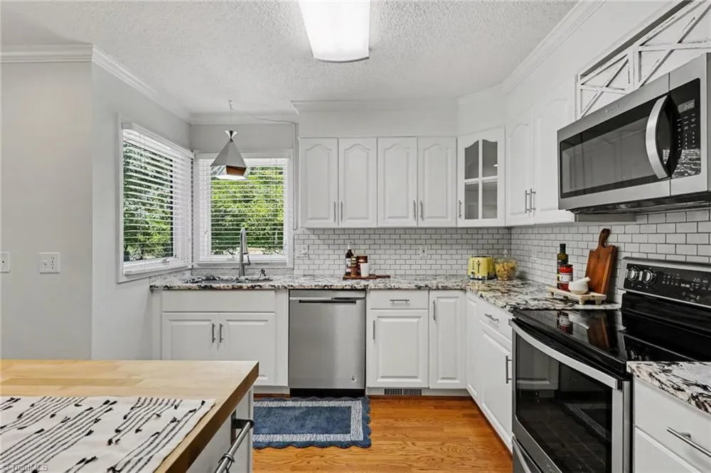816 Crystal Bay Drive Denton, NC 27239