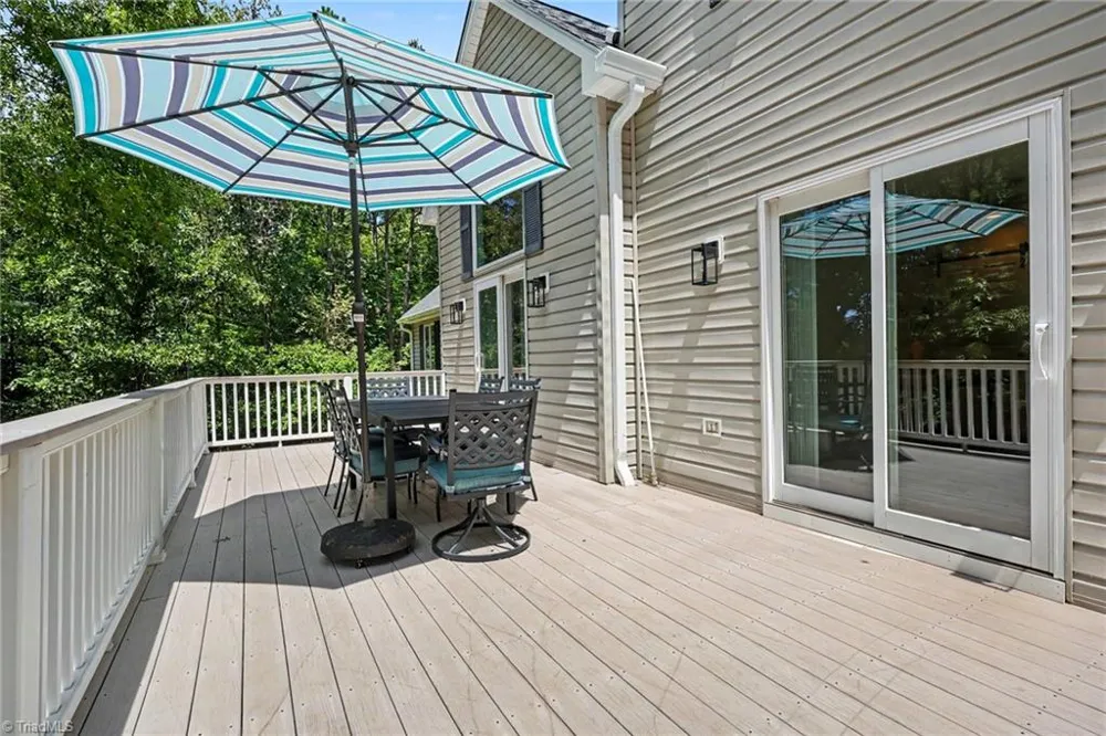816 Crystal Bay Drive Denton, NC 27239