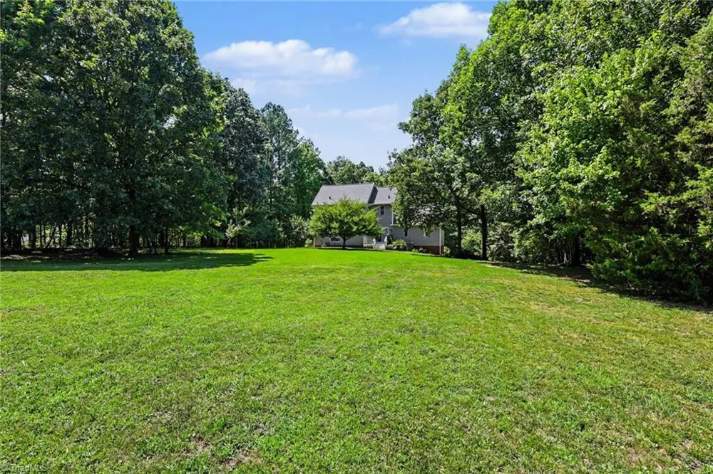 816 Crystal Bay Drive Denton, NC 27239