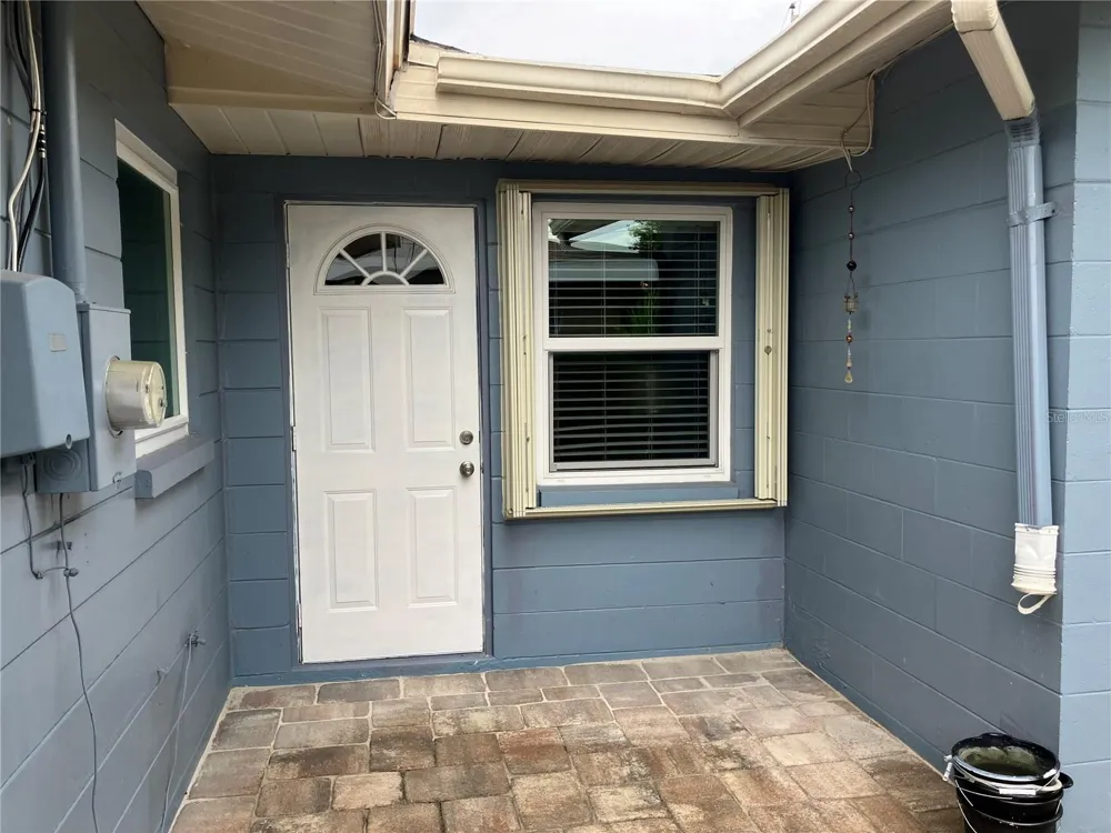 968 62ND PLACE S St Petersburg, FL 33705