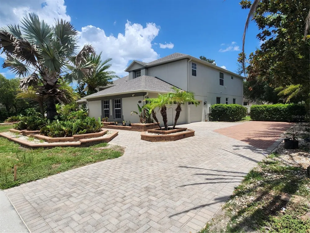 2461 WOODBARK STREET Apopka, FL 32712