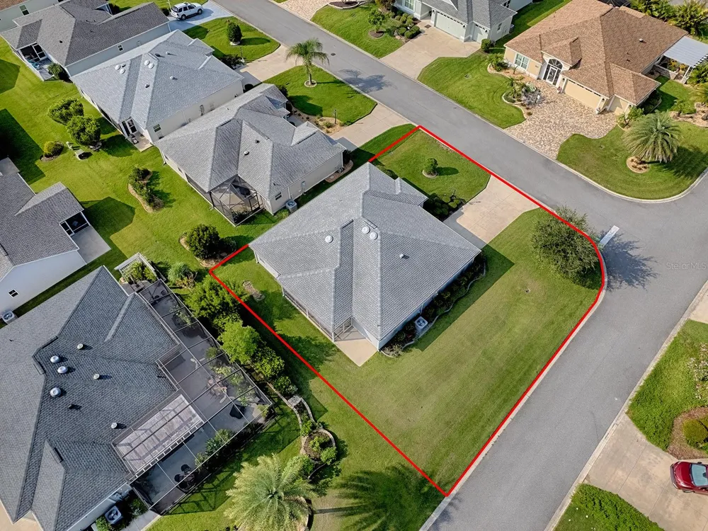 843 CLIFFORD COURT The Villages, FL 32163