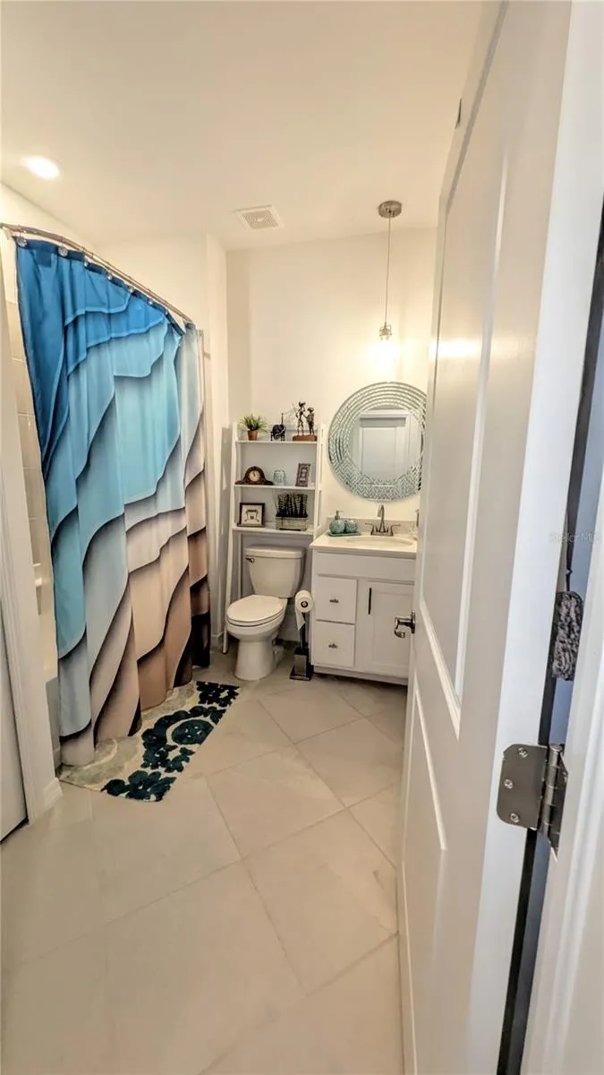 5639 HONORE AVENUE #222 Sarasota, FL 34243