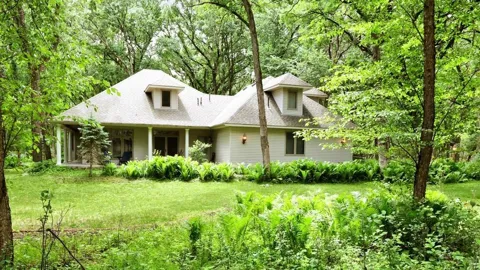 17 Baillon Lane