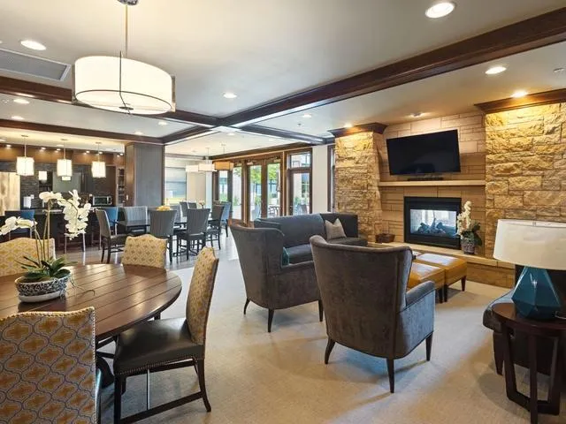 875 Lake Street #310 Wayzata, MN 55391