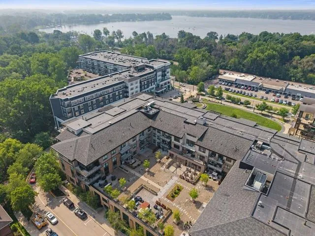 875 Lake Street #310 Wayzata, MN 55391