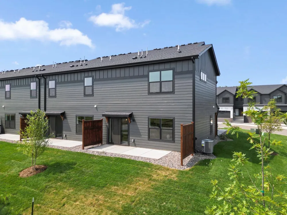 681 Tulare Terrace Newport, MN 55055