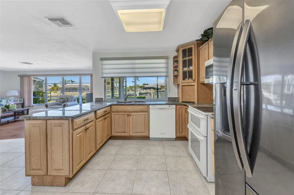 2350 W MARION AVENUE Punta Gorda, FL 33950