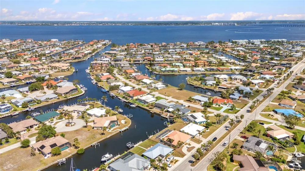 2350 W MARION AVENUE Punta Gorda, FL 33950