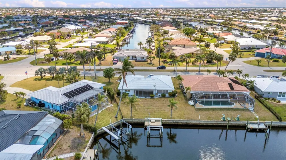 2350 W MARION AVENUE Punta Gorda, FL 33950