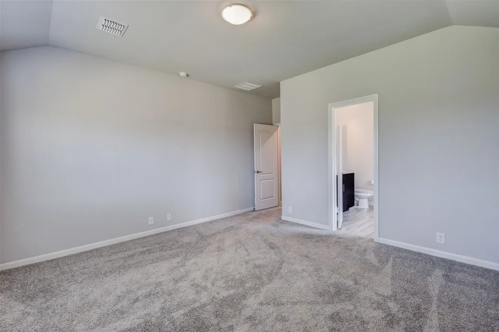 921 Amberwood Drive Godley, TX 76044