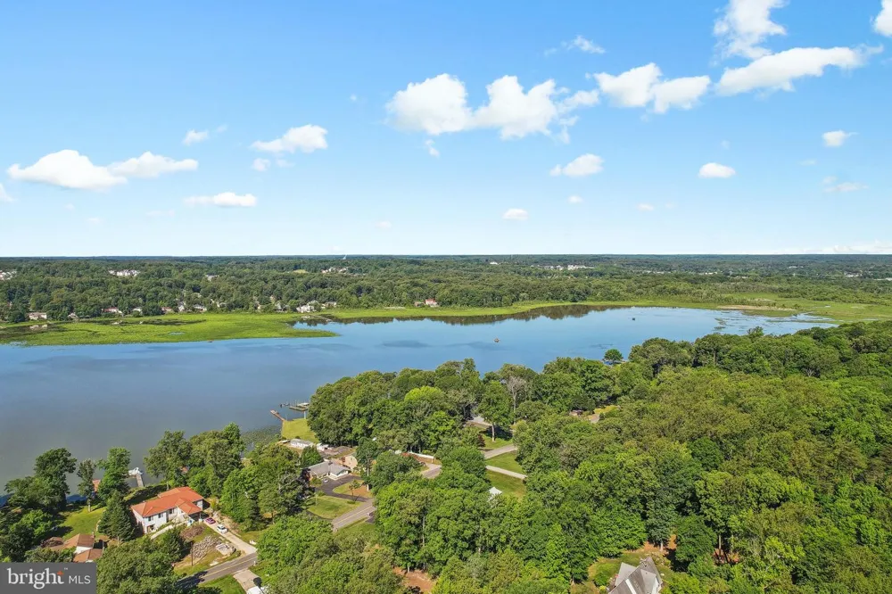 18303 POSSUM POINT ROAD Dumfries, VA 22026
