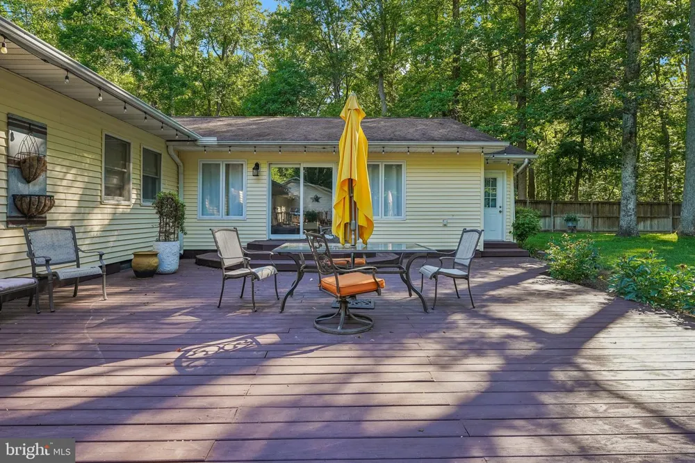 18303 POSSUM POINT ROAD Dumfries, VA 22026