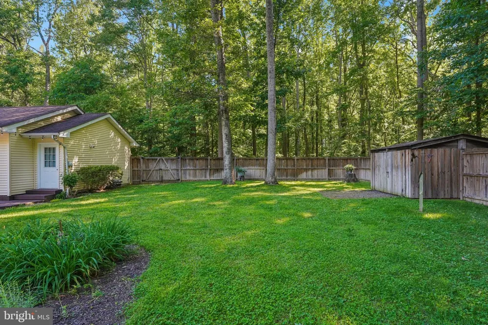 18303 POSSUM POINT ROAD Dumfries, VA 22026