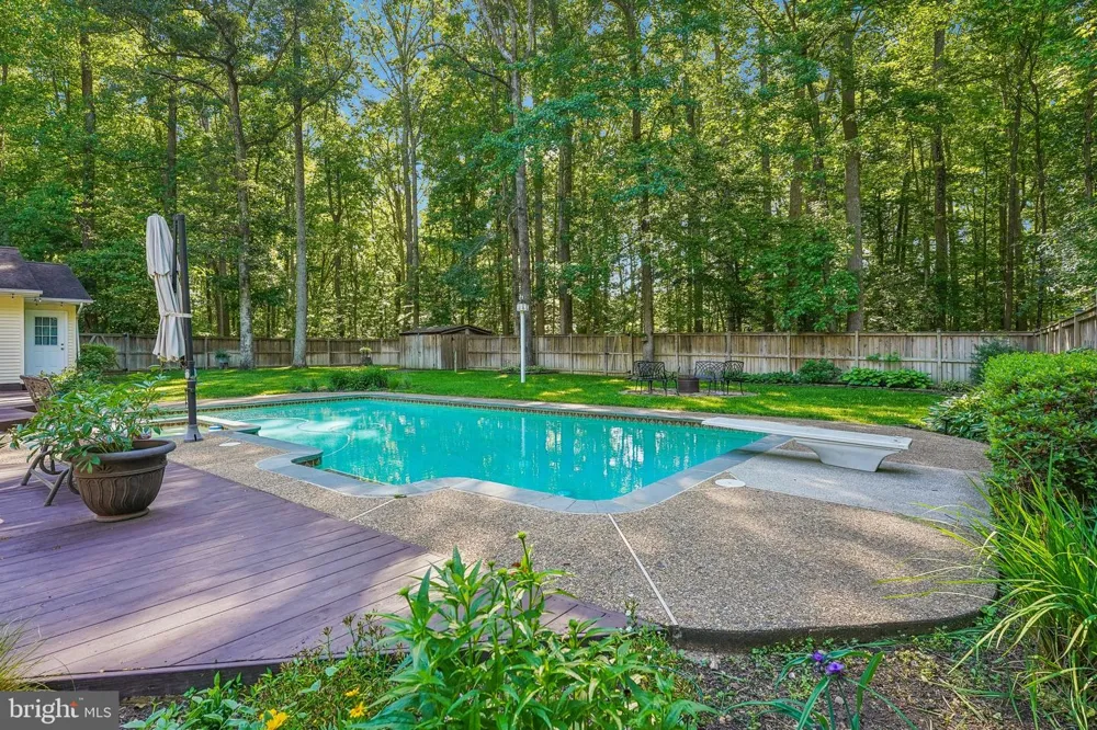 18303 POSSUM POINT ROAD Dumfries, VA 22026