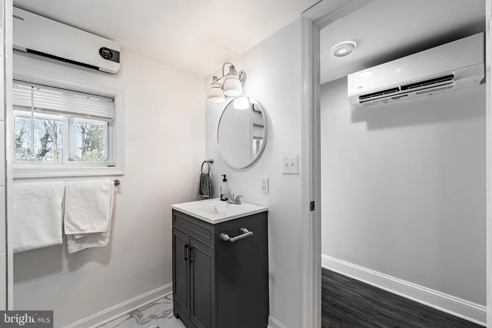 708 W 34TH STREET Baltimore, MD 21211