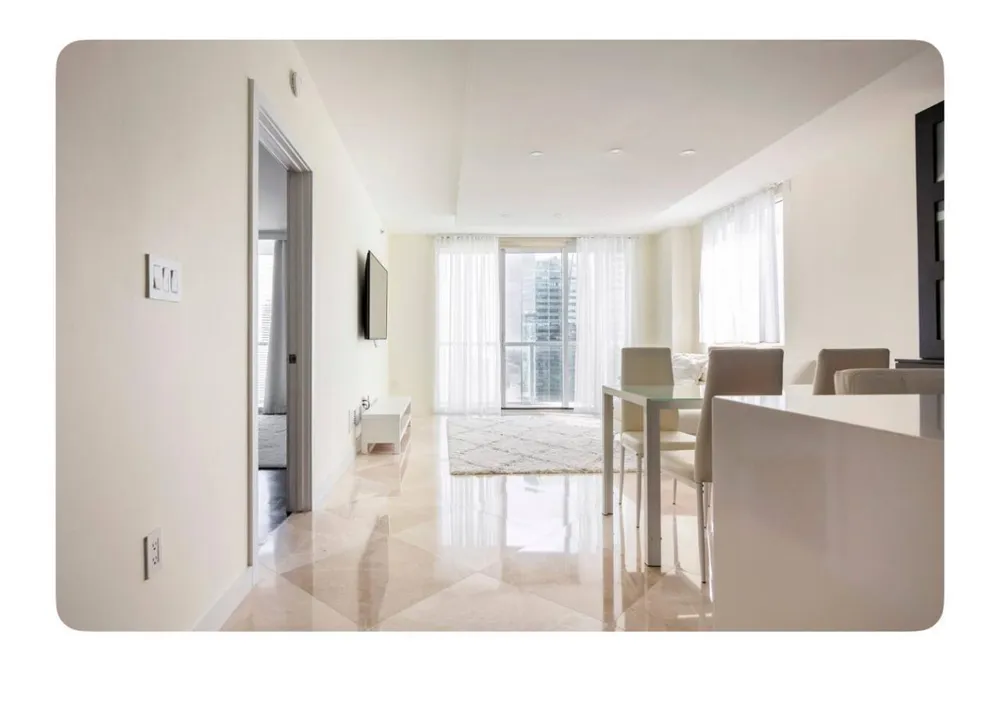 55 SE 6th Street #4007 Miami, FL 33131