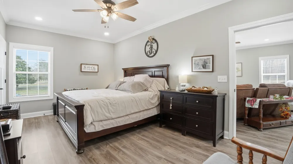 667 Pete Sain Rd Manchester, TN 37355