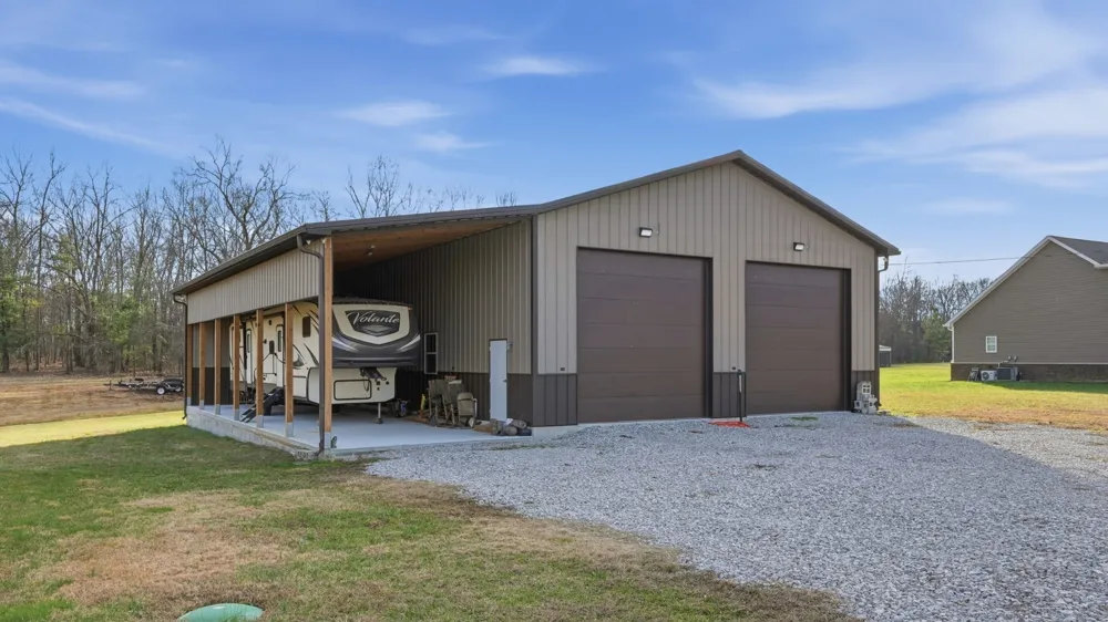 667 Pete Sain Rd Manchester, TN 37355