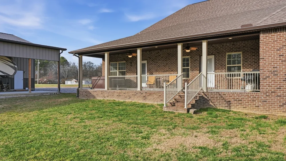 667 Pete Sain Rd Manchester, TN 37355