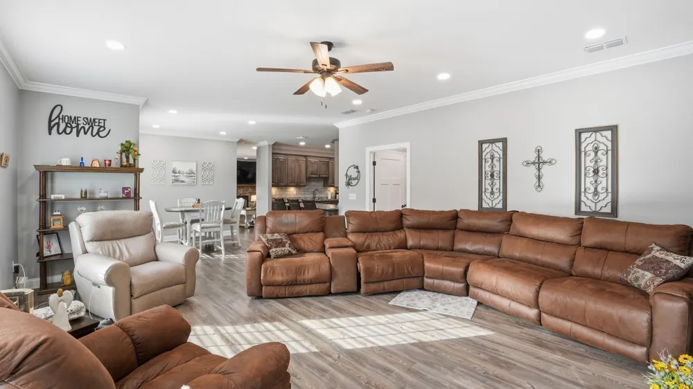 667 Pete Sain Rd Manchester, TN 37355