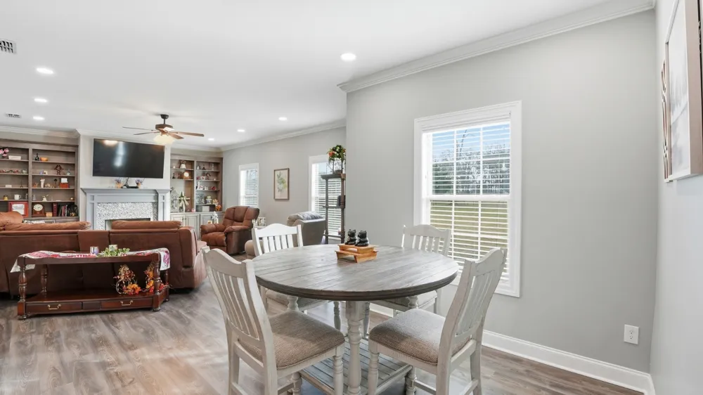 667 Pete Sain Rd Manchester, TN 37355