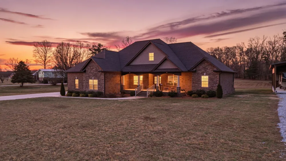 667 Pete Sain Rd Manchester, TN 37355