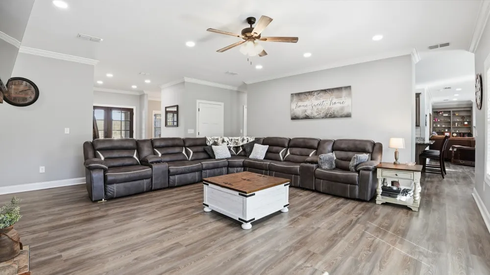 667 Pete Sain Rd Manchester, TN 37355