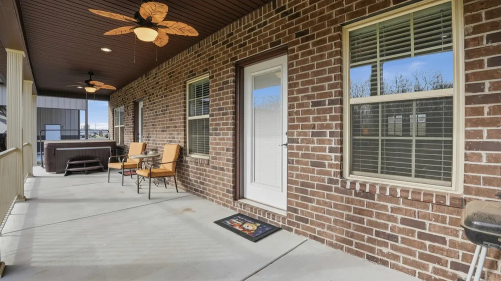 667 Pete Sain Rd Manchester, TN 37355